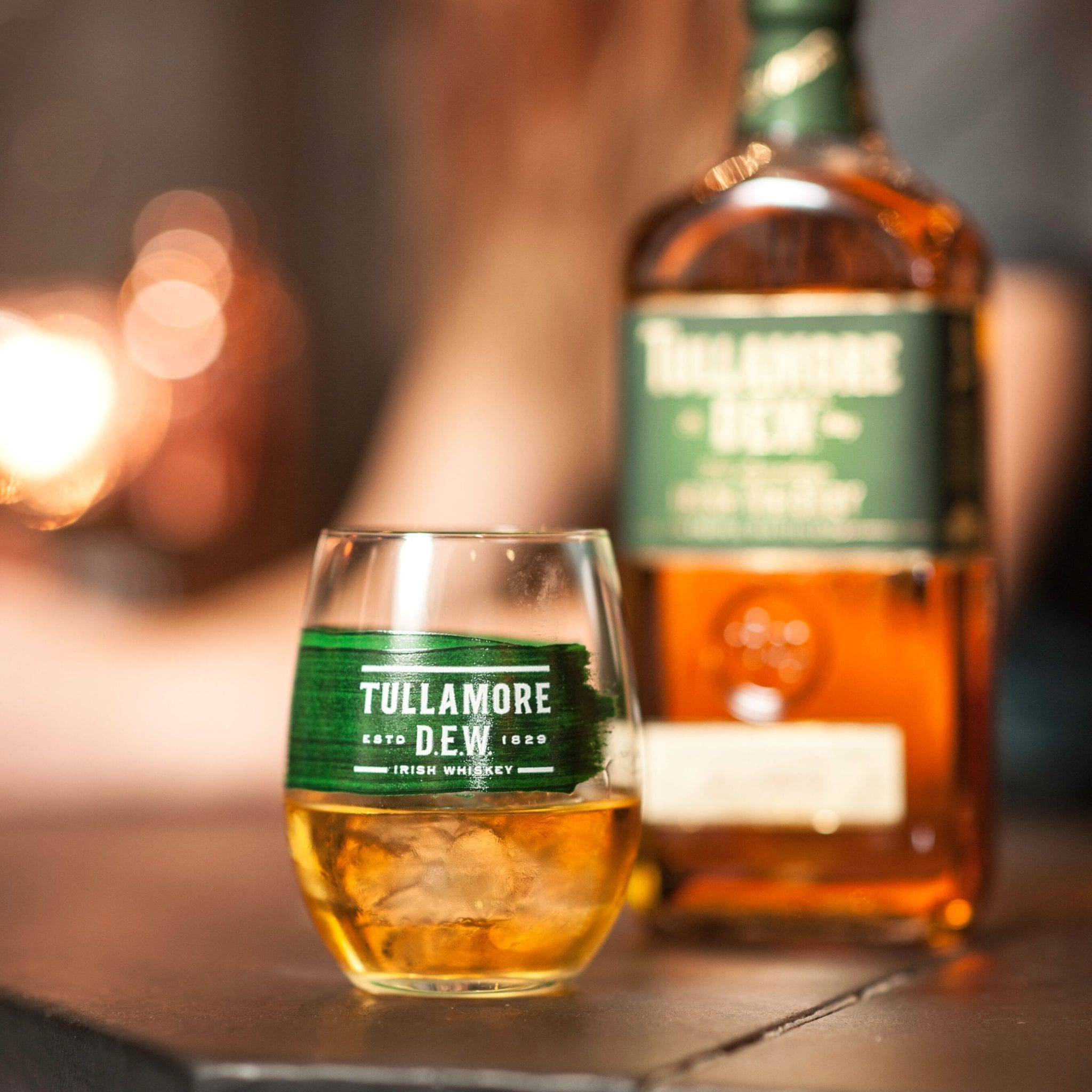 Tullamore Dew Irish Whiskey Blog International Whiskey Reviews by Irish Whiskey Blogger Stuart Mcnamara